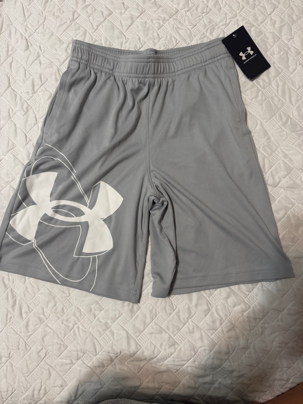 Under Armour Men’s Light Gray Athletic Shorts with White Logo